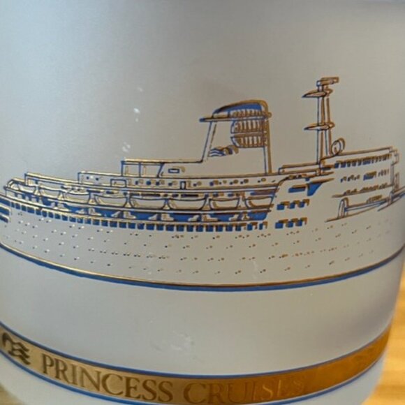 Vtg Royal Caribbean Star Princess Cruises frosted glass mug - Picture 5 of 5